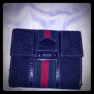 Vintage Gucci wallet